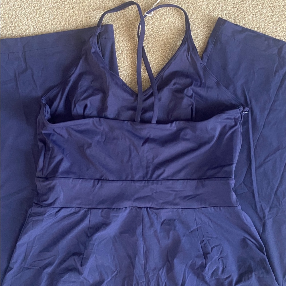 LARGE    HALARA BACKLESS SIDE INVISIBLE ZIPPER WIDE LEG JUMPSUIT - Picture 9 of 10